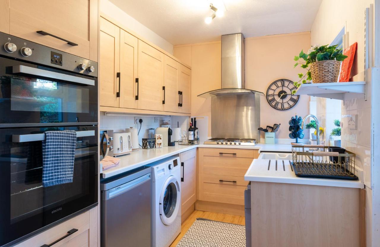 Beautiful 3 Bedroom Townhouse Harrogate Dış mekan fotoğraf