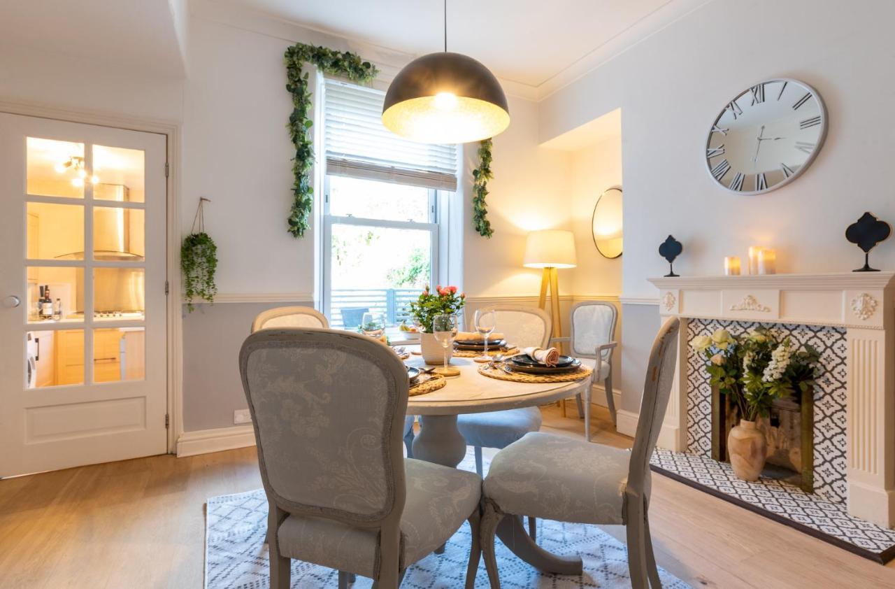 Beautiful 3 Bedroom Townhouse Harrogate Dış mekan fotoğraf